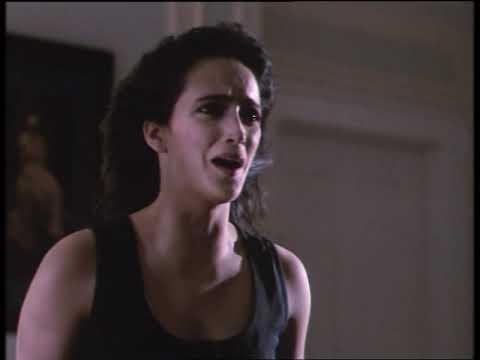 Mirror Mirror fragman