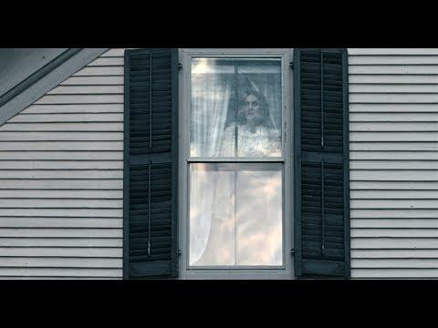 The Witch in the Window fragman