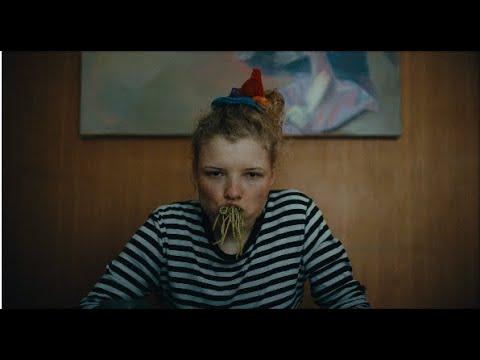 How to Be Normal and the Oddness of the Other World fragman