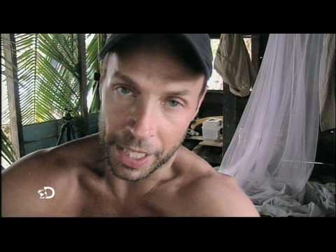 Alone in the Wild fragman