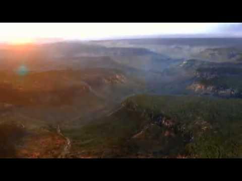 First Footprints fragman