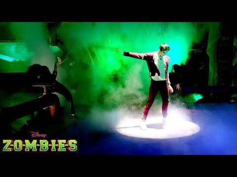 Z-O-M-B-I-E-S fragman