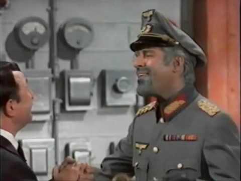 Which Way to the Front? fragman