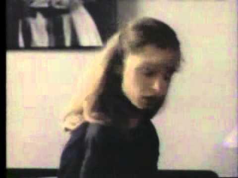 Something Is Out There fragman