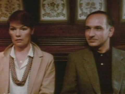 Turtle Diary fragman