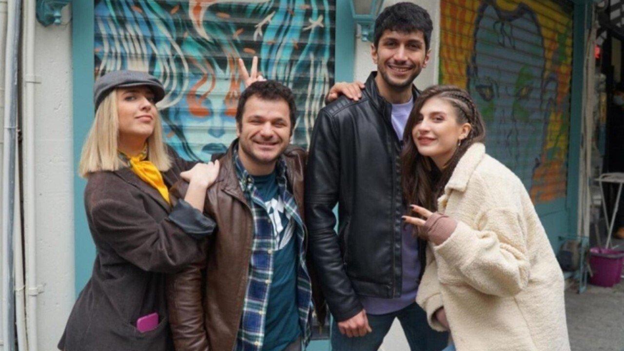 N Kuşağı backdrop