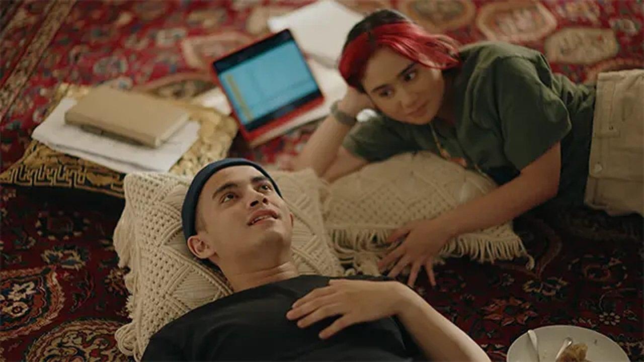 CinLock: Love, Camera, Action! backdrop