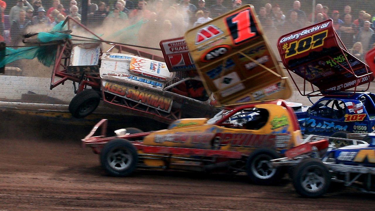 Gears and Tears backdrop