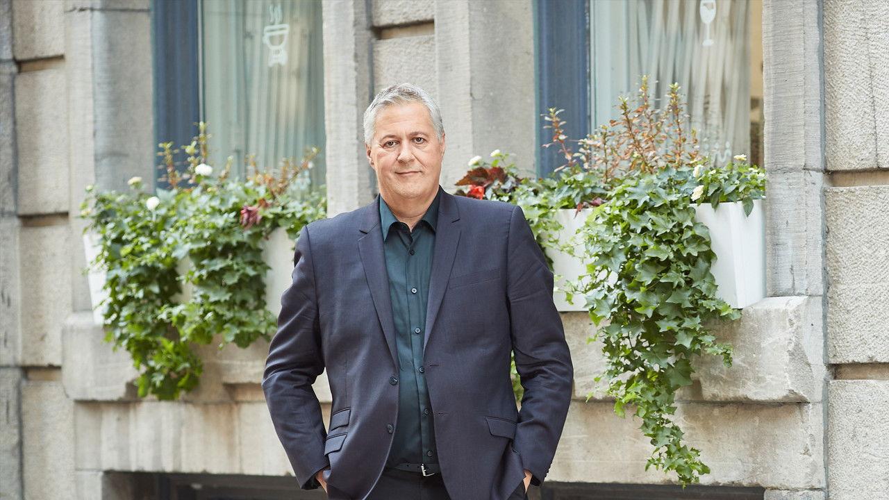 Conversation secrète backdrop