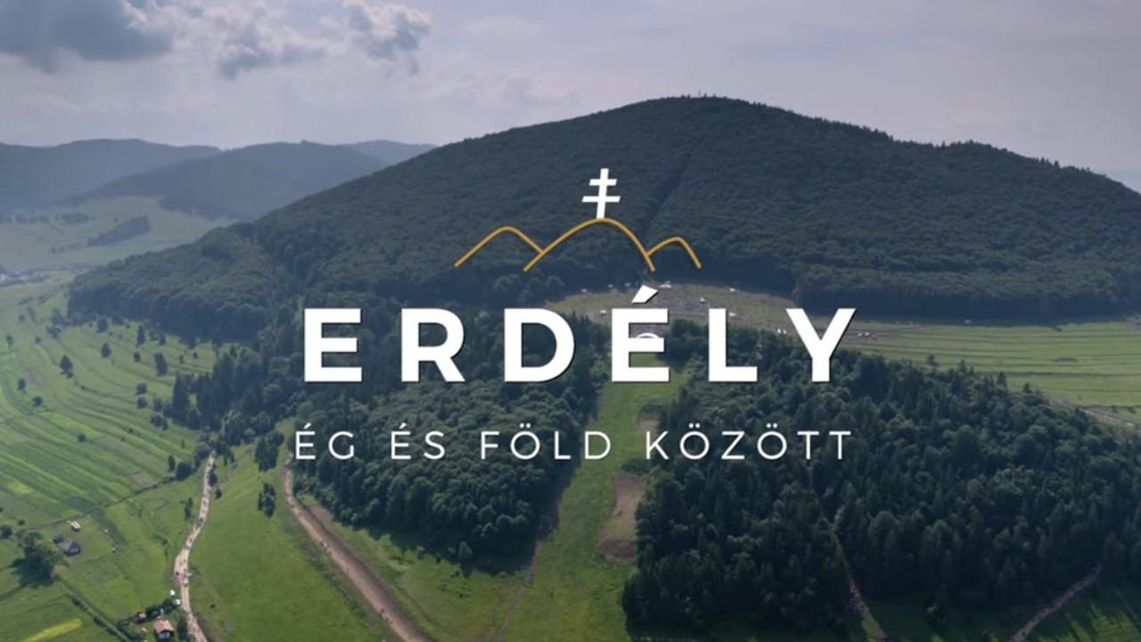 Erdély - Ég és föld között backdrop