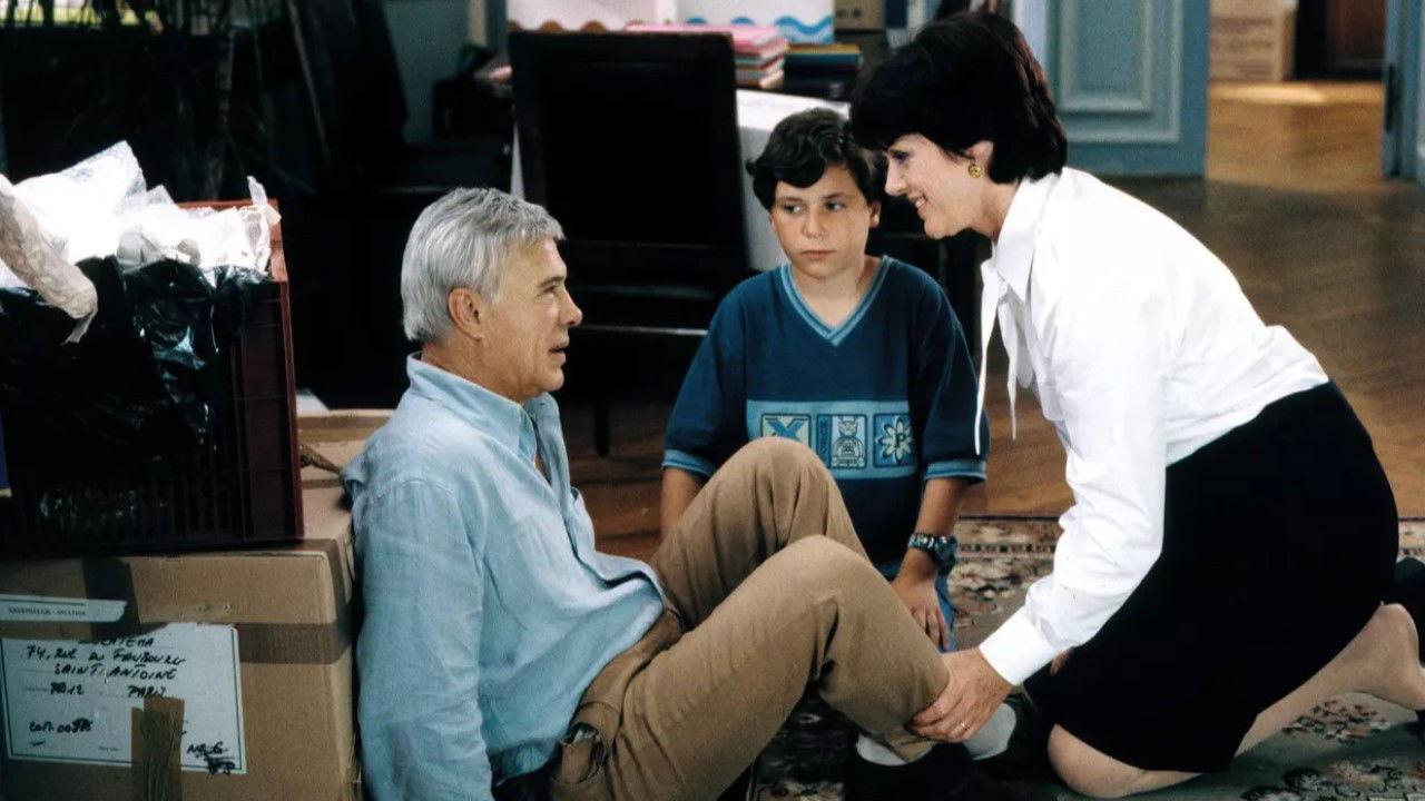 Chère Marianne backdrop