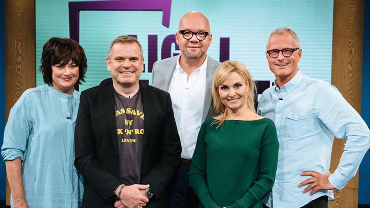 Lige i skabet backdrop