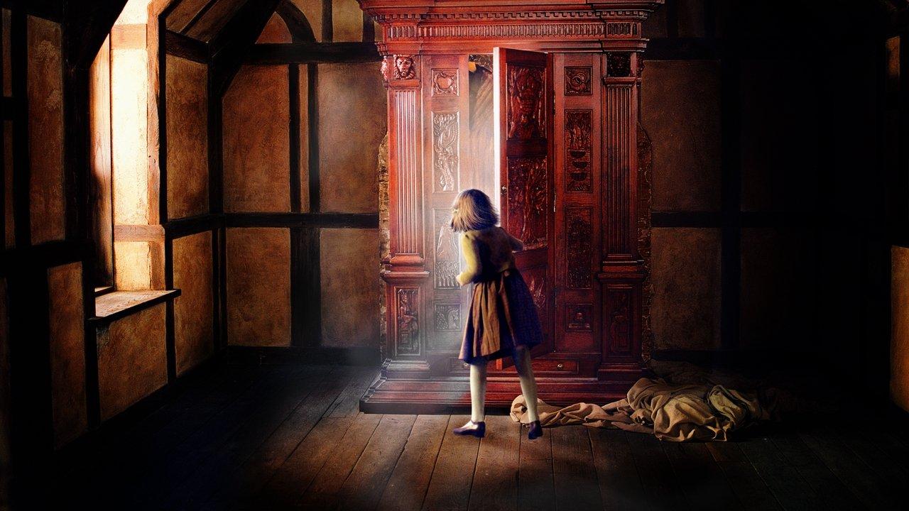 The Chronicles of Narnia: The Lion, the Witch and the Wardrobe backdrop