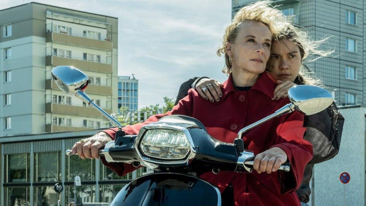 RESET - Wie weit willst du gehen? backdrop