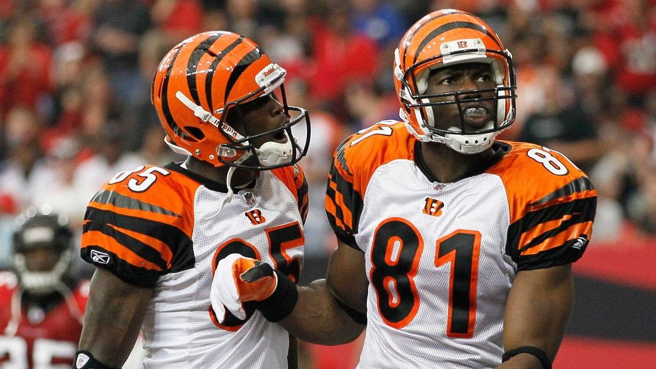 The T.Ocho Show backdrop