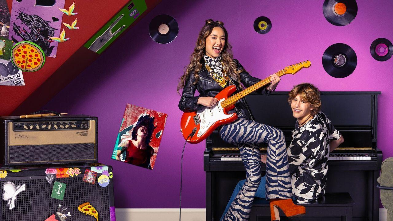 Erin & Aaron backdrop