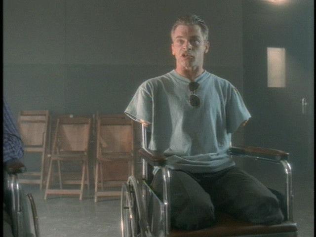 Behind the truth - The walk