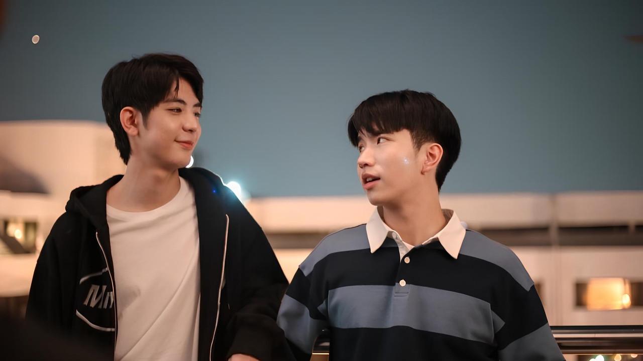 MuTeLuv: "Hi" by My Luck backdrop