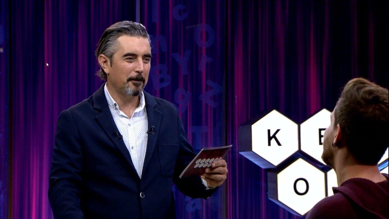 Kelime Oyunu backdrop