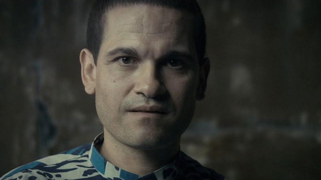 The Imposter (2012) - Looking into the Lens