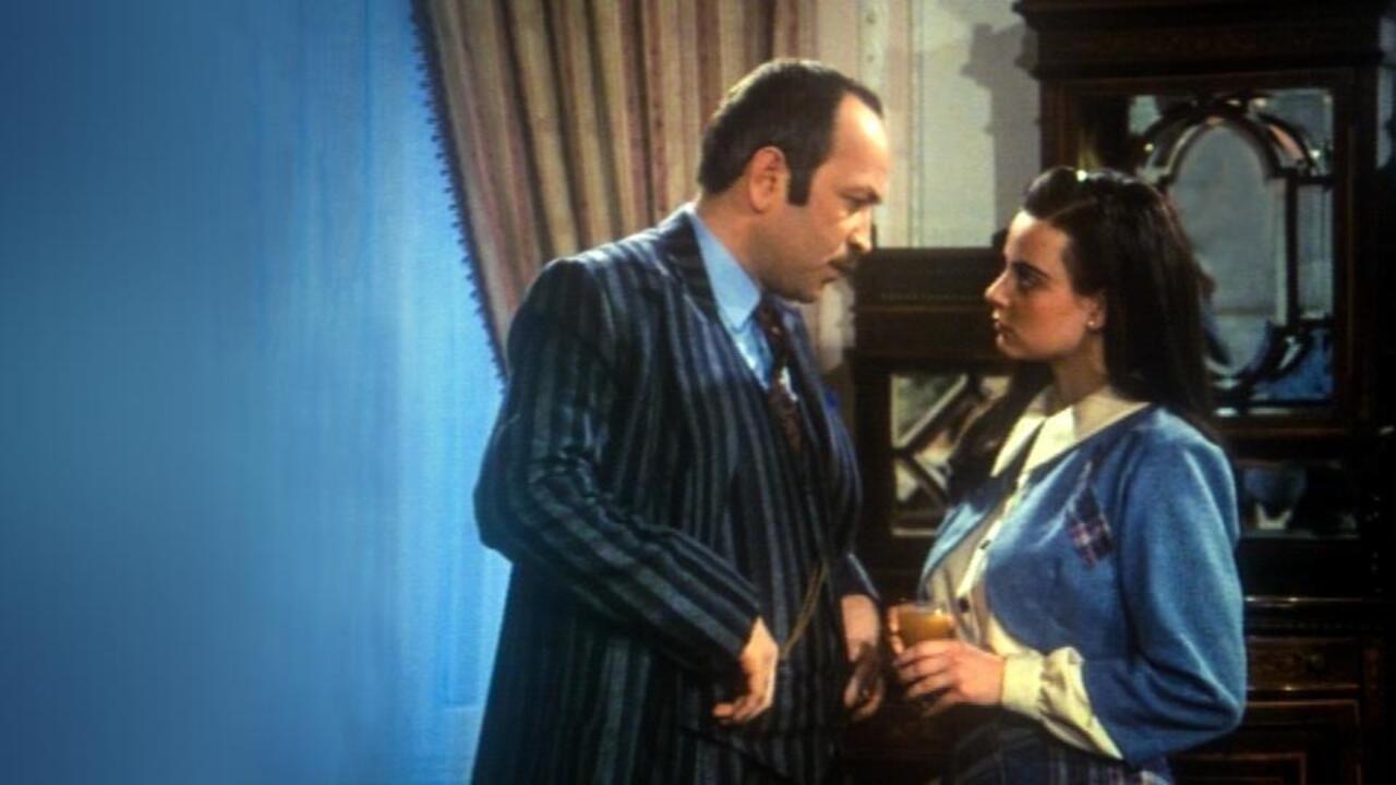 Bugünün Saraylısı backdrop