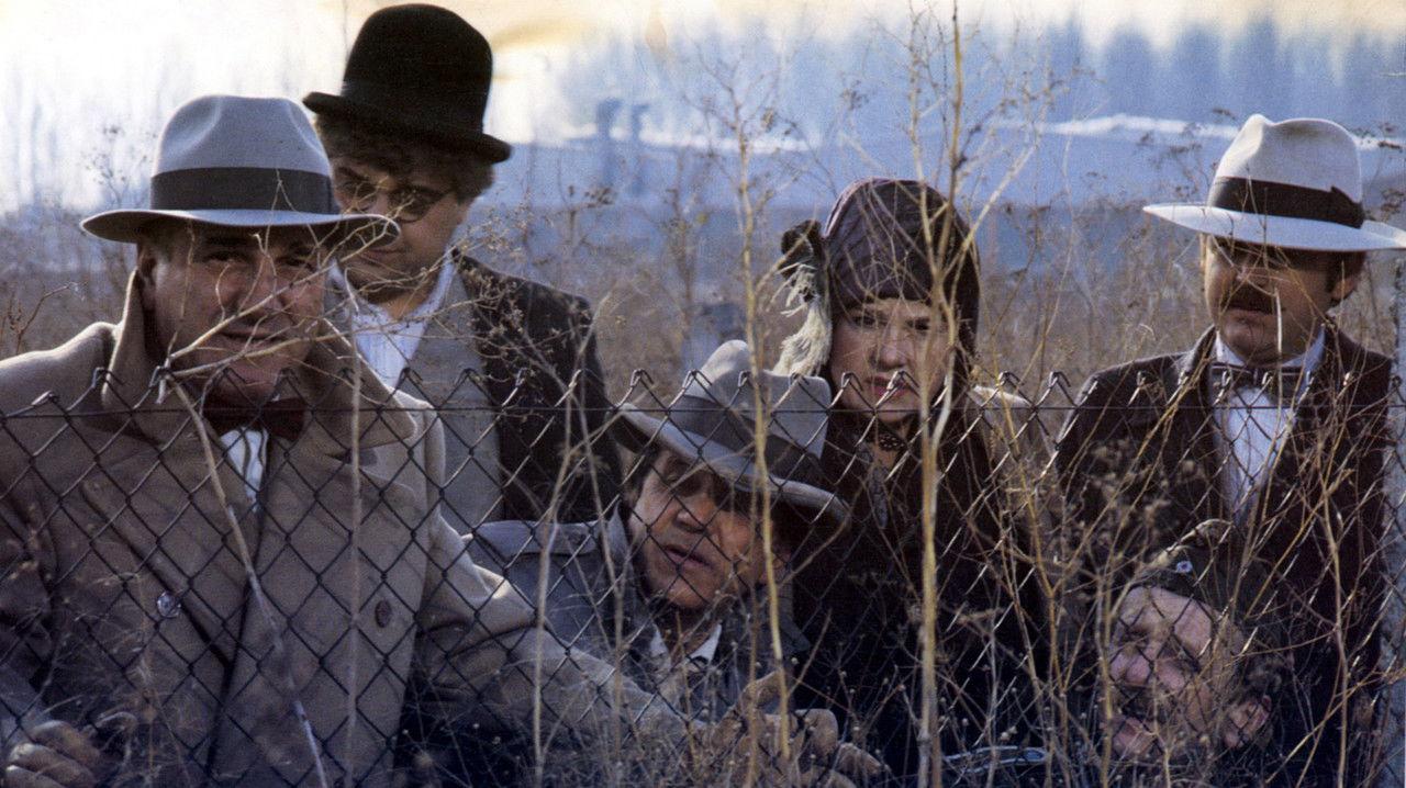 Balkan Express 2 backdrop