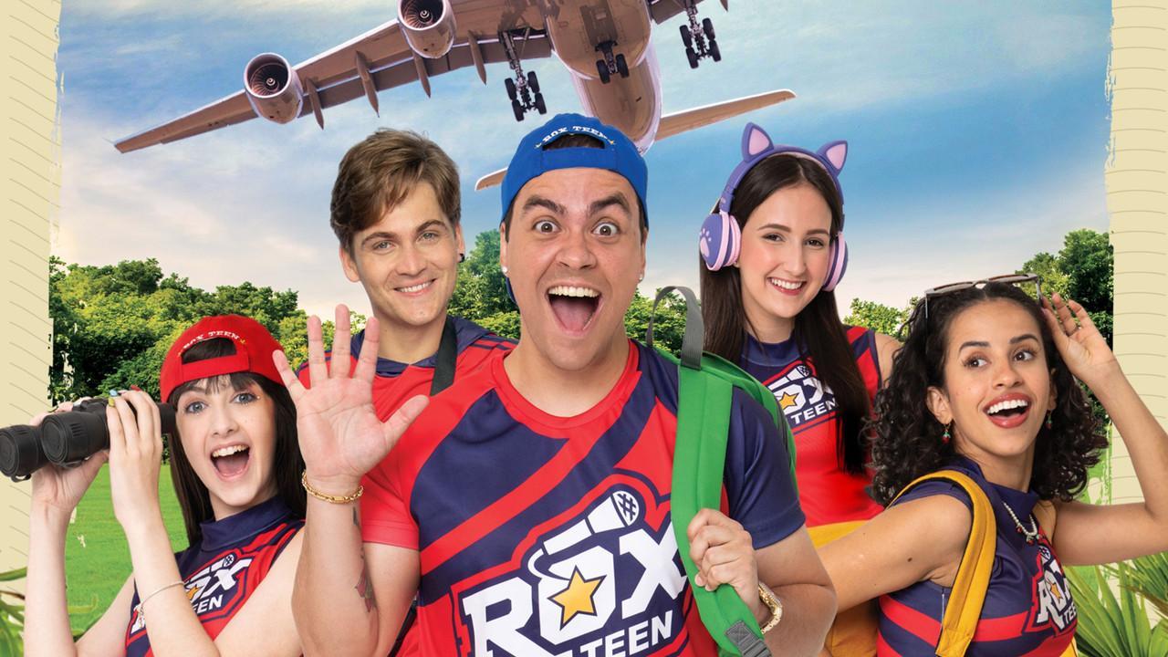 Luccas Neto em: Acampamento de Férias 4, O Desafio Final backdrop