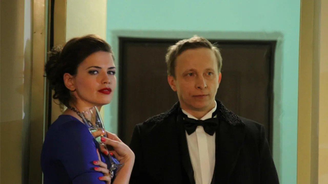 Freud's Method backdrop