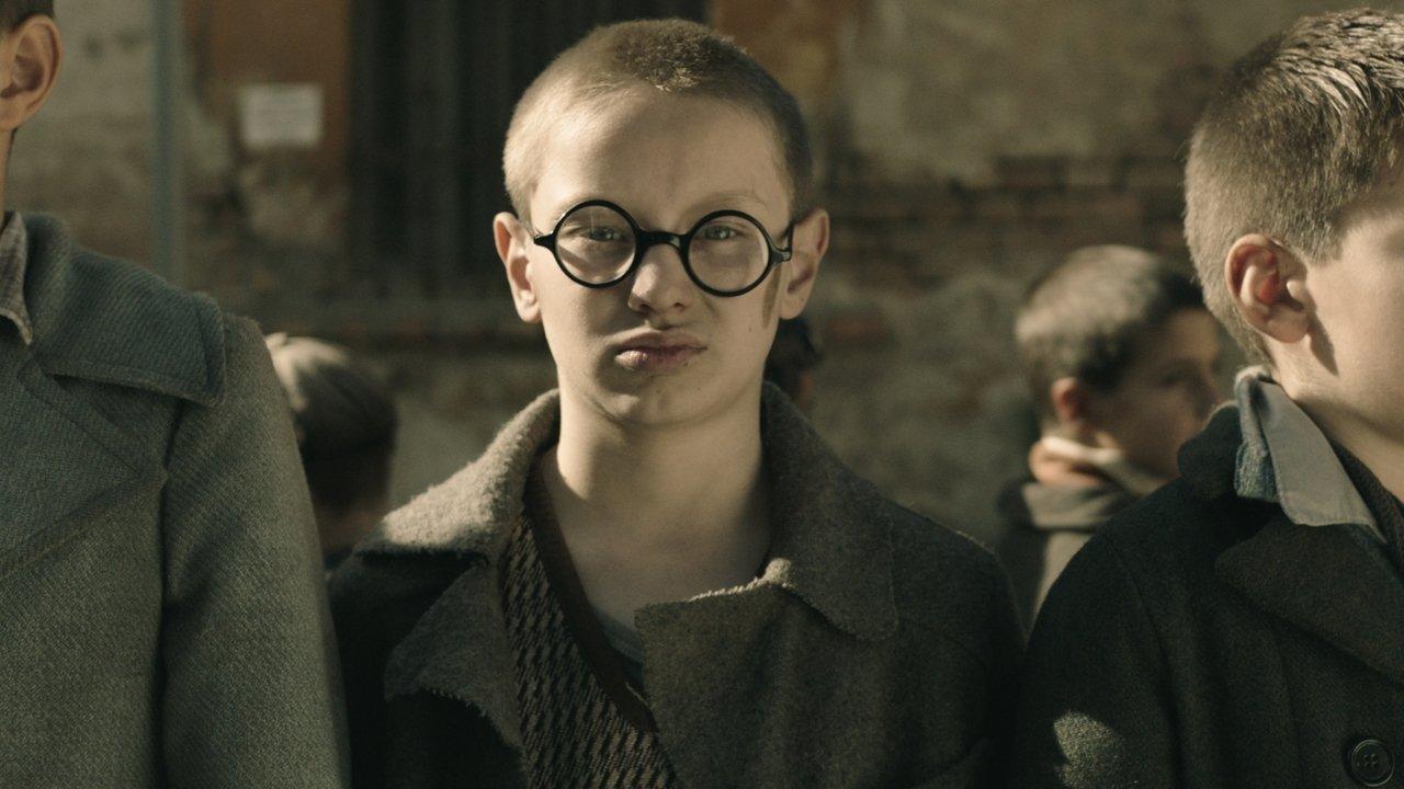 Hide-and-Seek backdrop