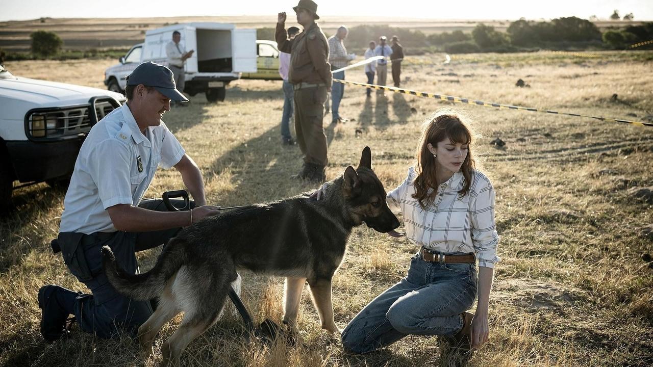 Catch Me a Killer backdrop