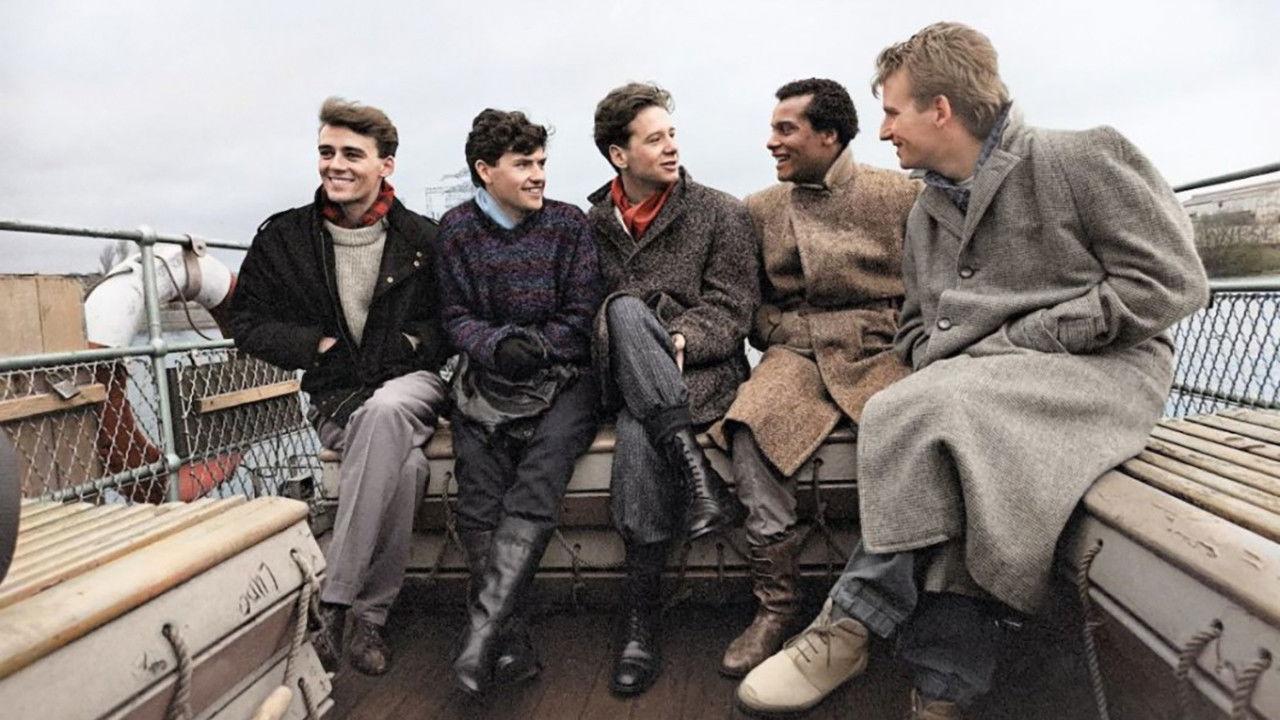 Simple Minds: Sparkle In The Rain backdrop