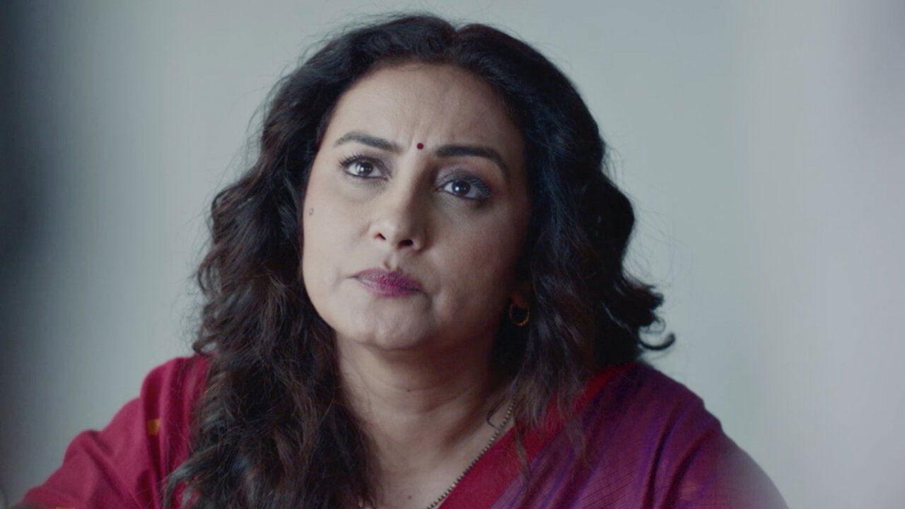 Zindagi in Short backdrop