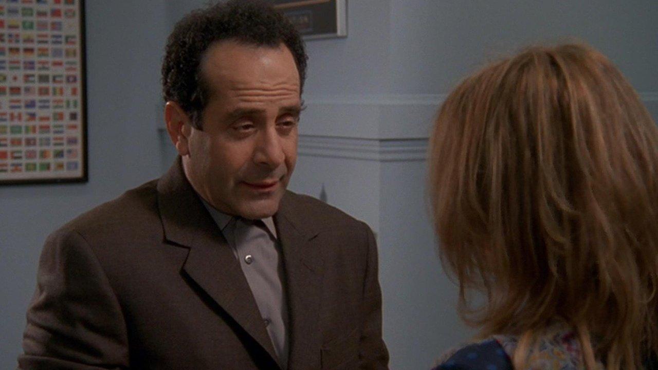 Mr. Monk Falls in Love