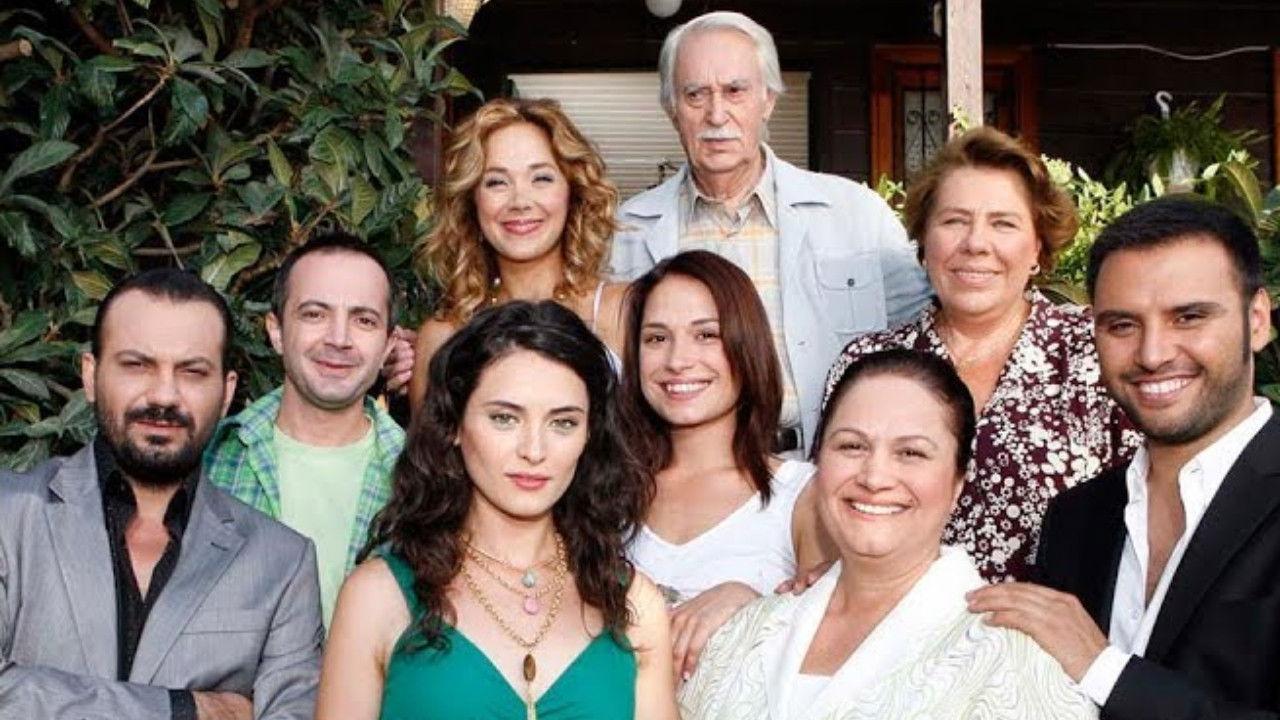 Goncakaranfil backdrop