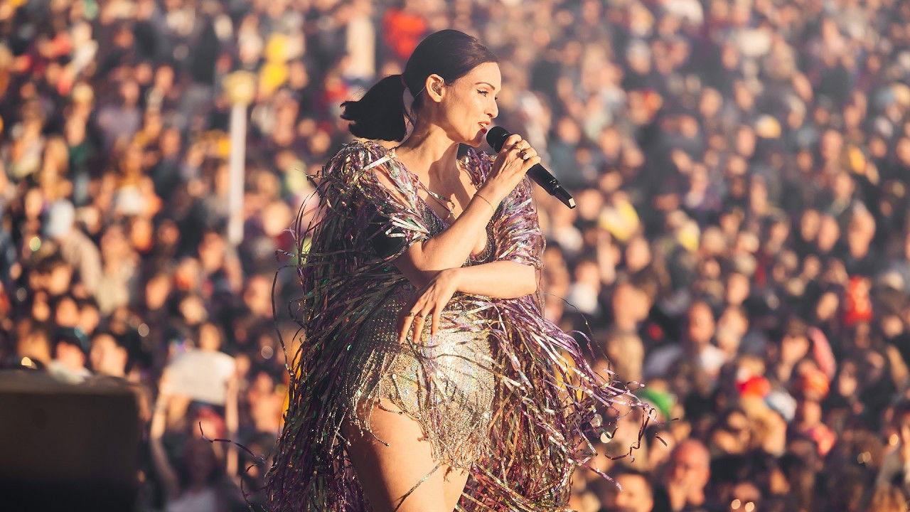 Sophie Ellis-Bextor: Live at Kendal Calling backdrop
