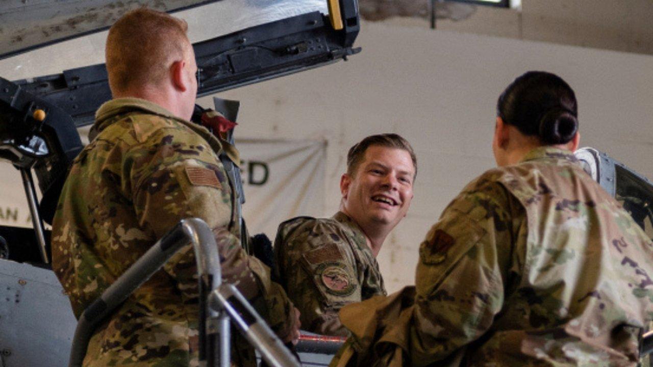 Warbound: In The Sky backdrop