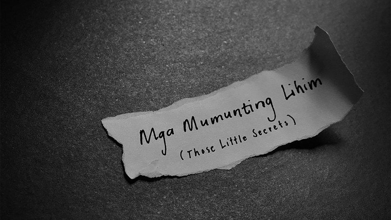 Mga Mumunting Lihim backdrop