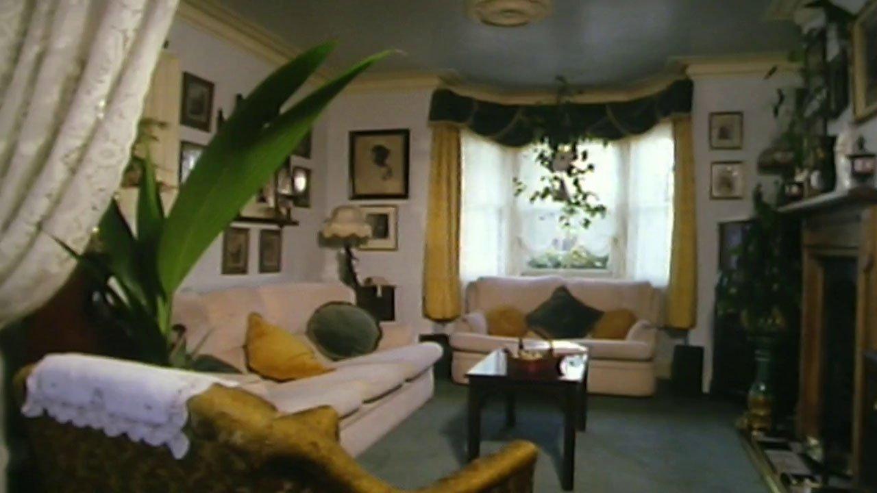 The Home That 2 Built backdrop