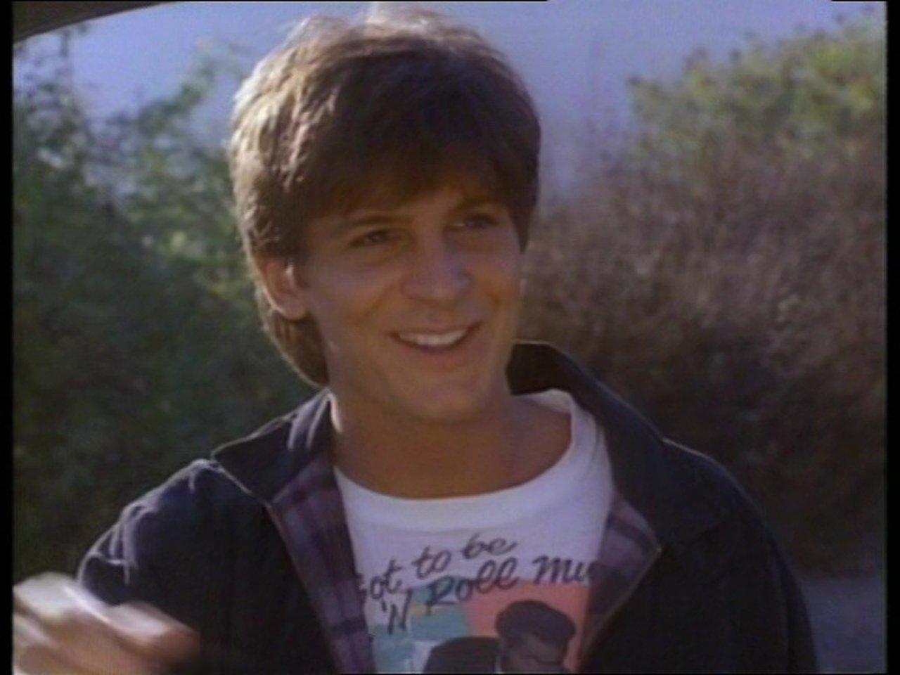 The Once and Future King / A Saucer of Loneliness