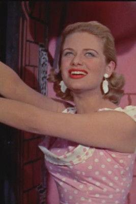 Five Guineas a Week film afişi