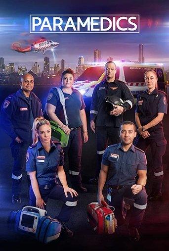 Paramedics dizi afişi