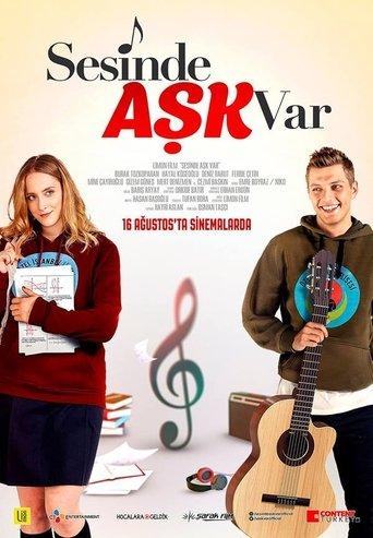 Sesinde Aşk Var film afişi
