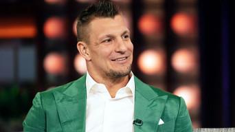 Rob Gronkowski, Kali Reis, Sydney McLaughlin-Levrone