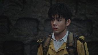 Wu Xie Examines the Iron Disk