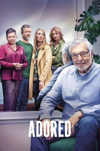 Zbožňovaný film afişi