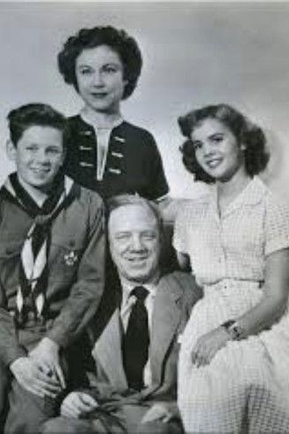 The Pride of the Family dizi afişi