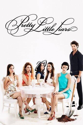 Pretty Little Liars dizi afişi
