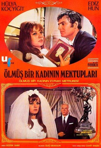 Ölmüş Bir Kadının Mektupları film afişi