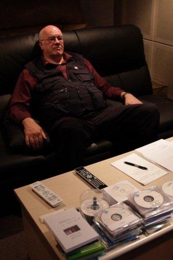 Tony Rayns, the Not-So-Distant Observer film afişi