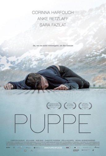 Puppe film afişi